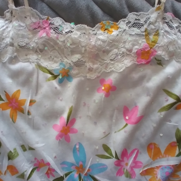 Layering Slip/Tank Top/Cami - Picture 8 of 11